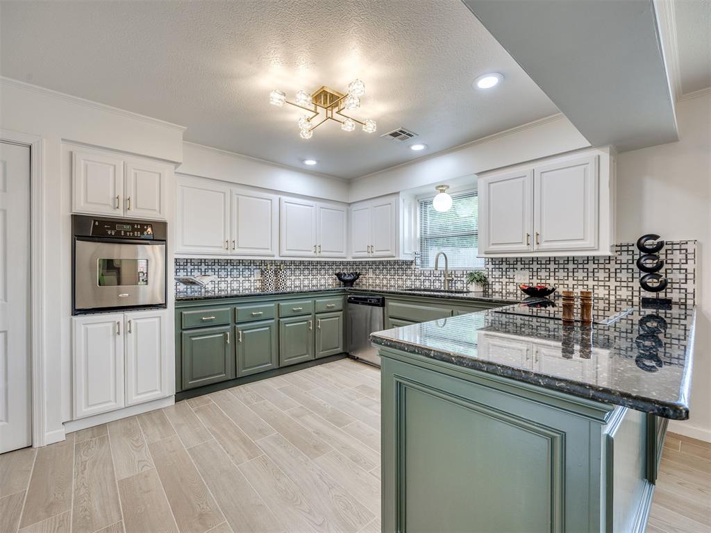2409 Nw 56th Street Property Photo 10