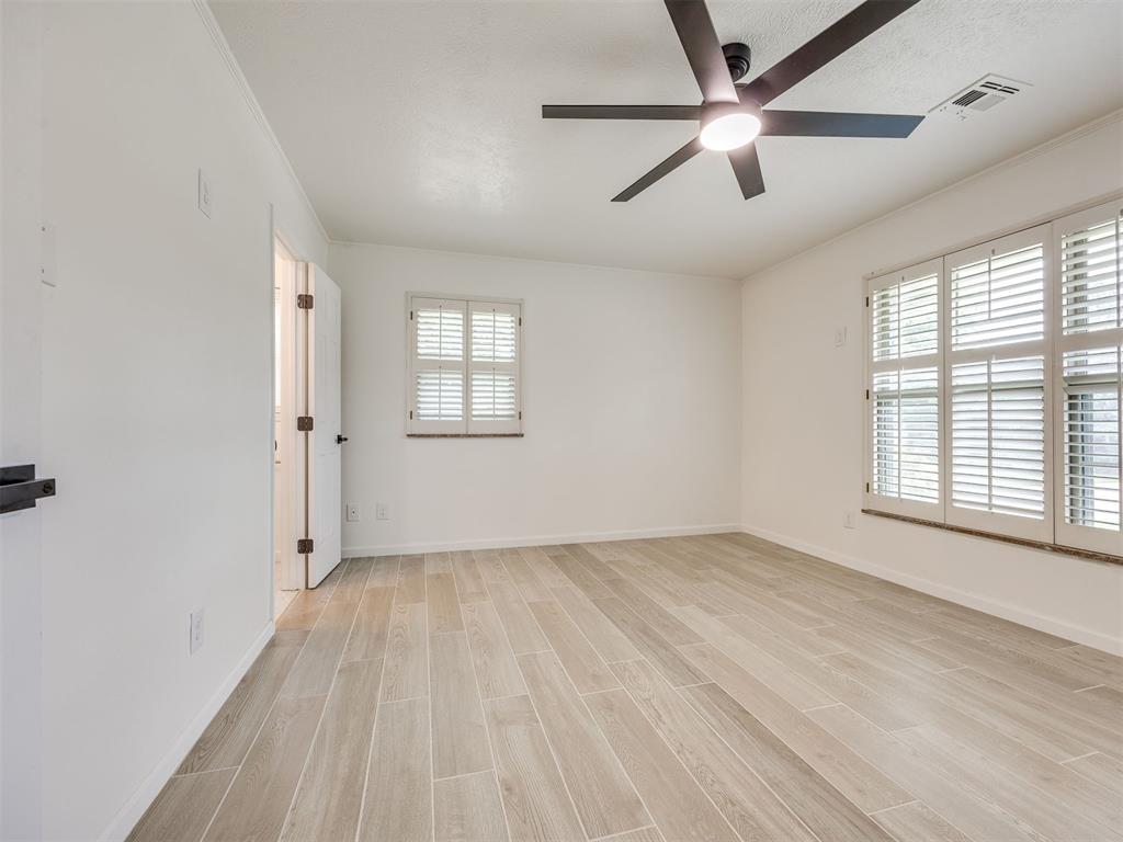 2409 Nw 56th Street Property Photo 17