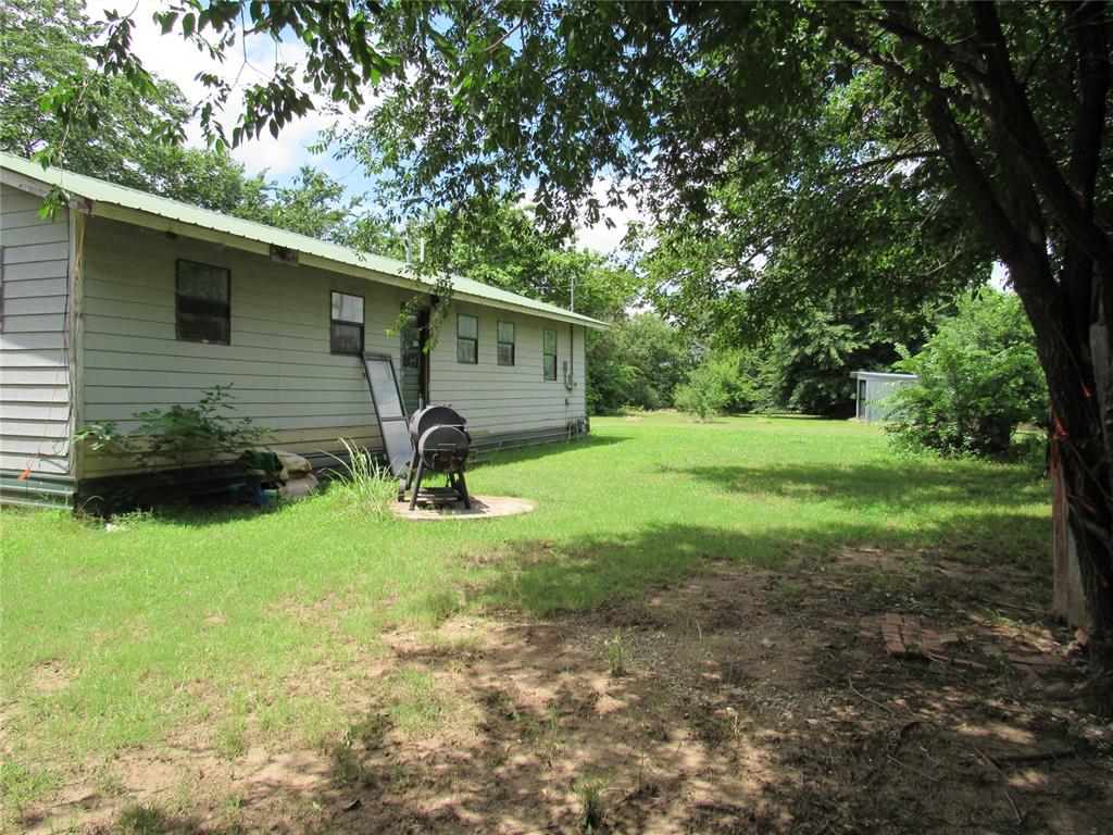 625 E Main Property Photo 13