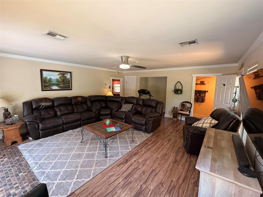 1234184 Property Photo 3