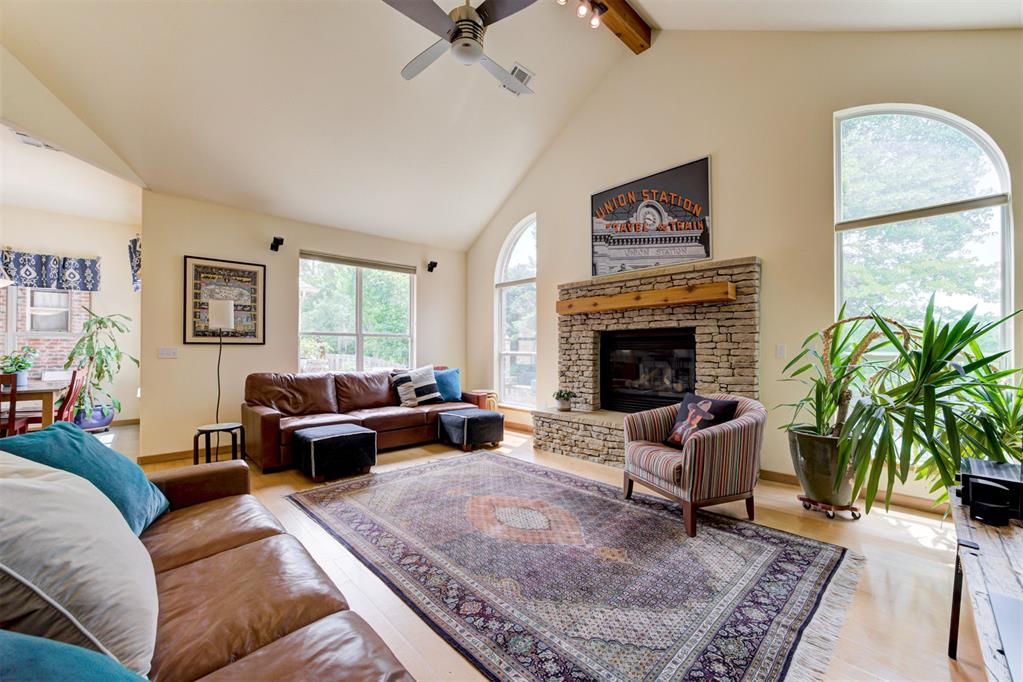 4309 Whirlaway Property Photo 8