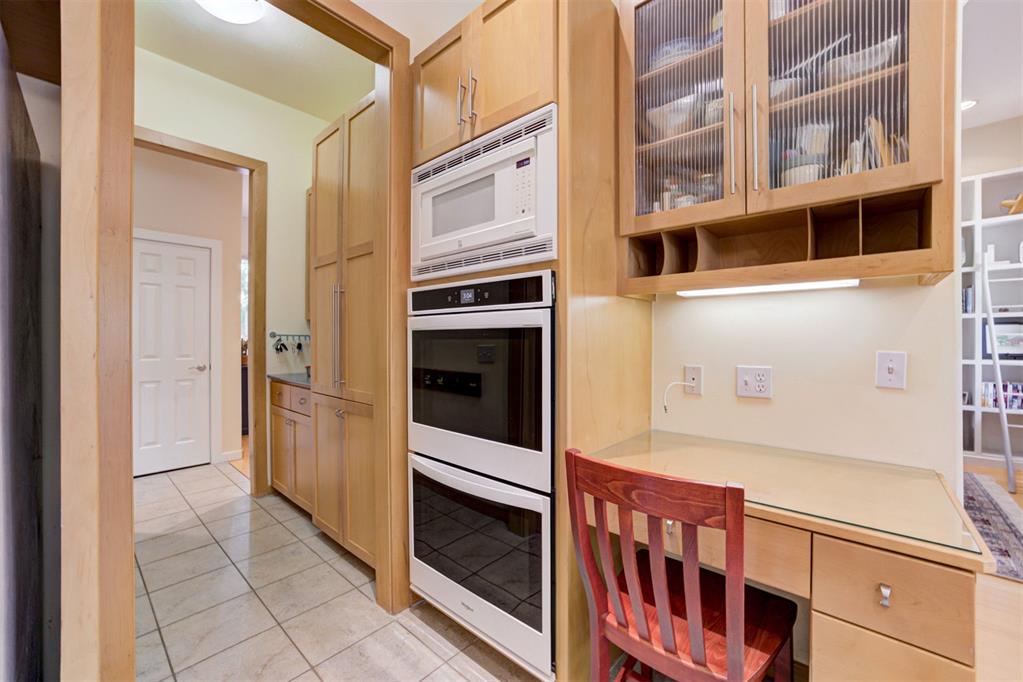 4309 Whirlaway Property Photo 12