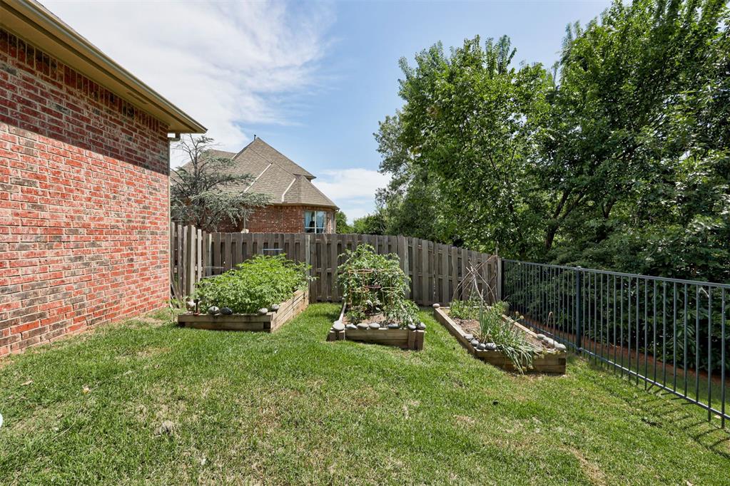 4309 Whirlaway Property Photo 24