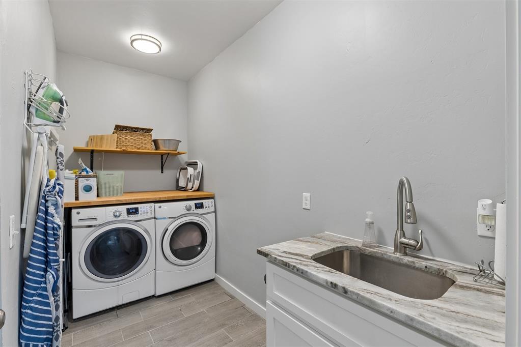 940 Nw 35th Street Property Photo 42