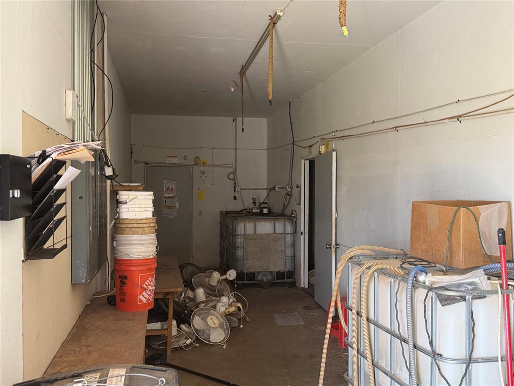 12304 W Highway 54 Highway Property Photo 2