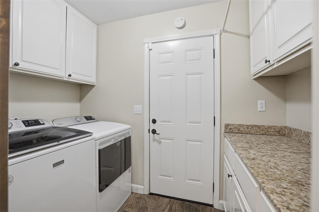 319 E Cedar Drive Property Photo 12