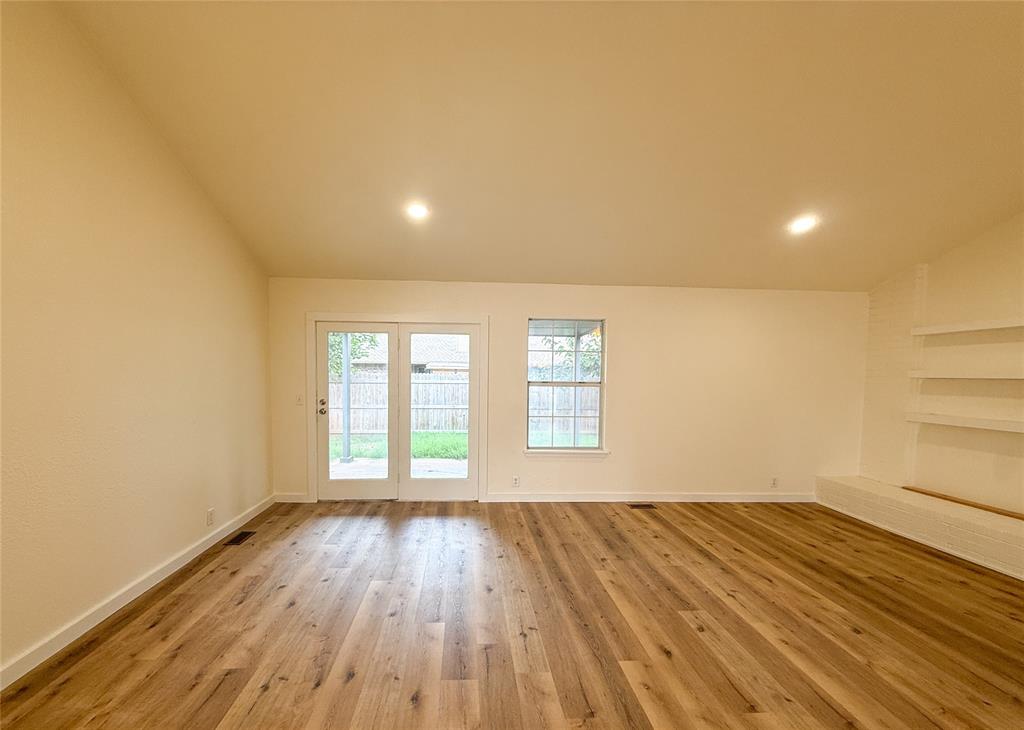 117 N Grand Fork Drive Property Photo 10
