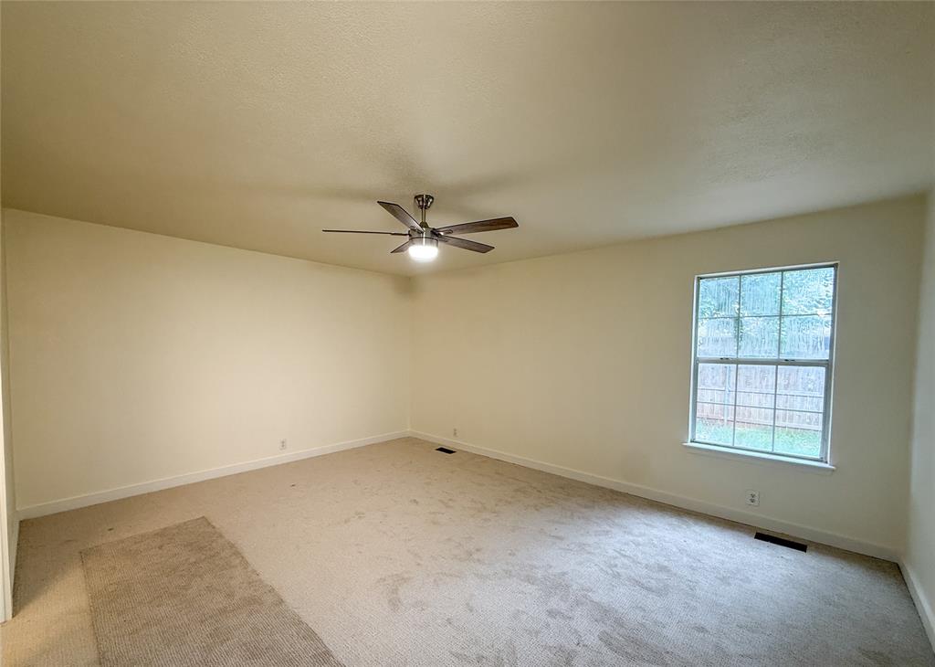 117 N Grand Fork Drive Property Photo 14