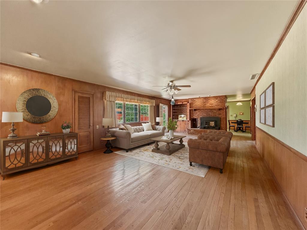 1404 Rinehart Drive Property Photo 1