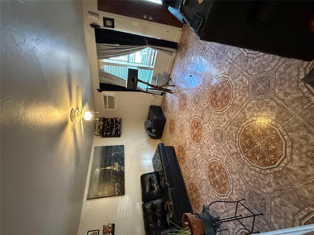 2521 Sw 28th Street Property Photo 5