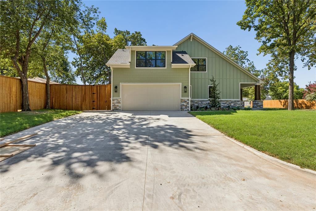 924 Hardin Drive Property Photo 2
