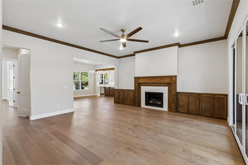 924 Hardin Drive Property Photo 6