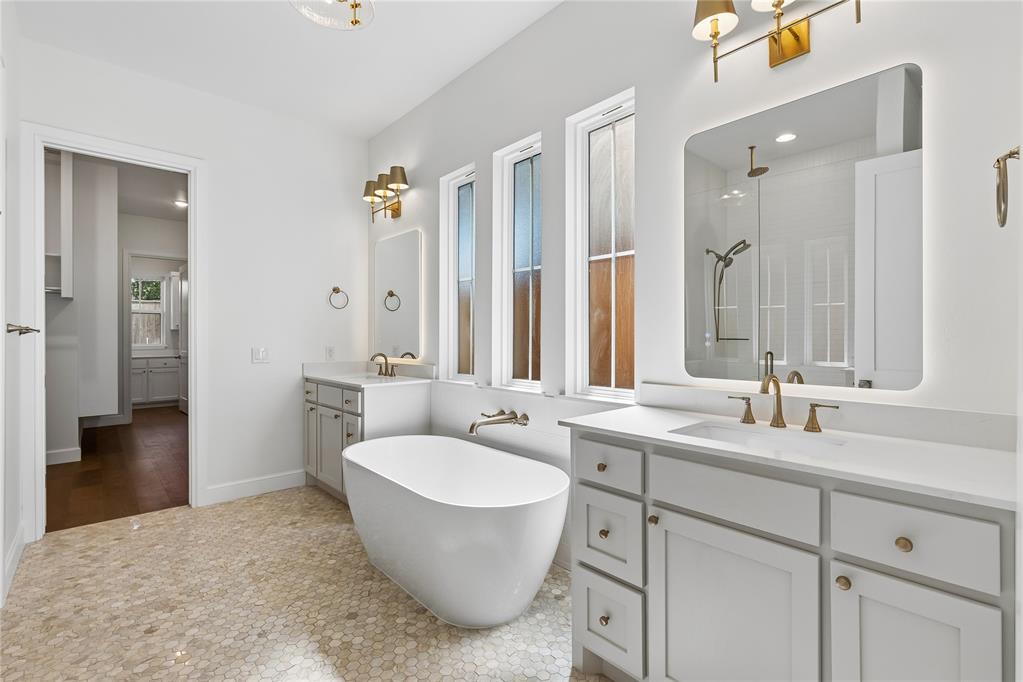 924 Hardin Drive Property Photo 15