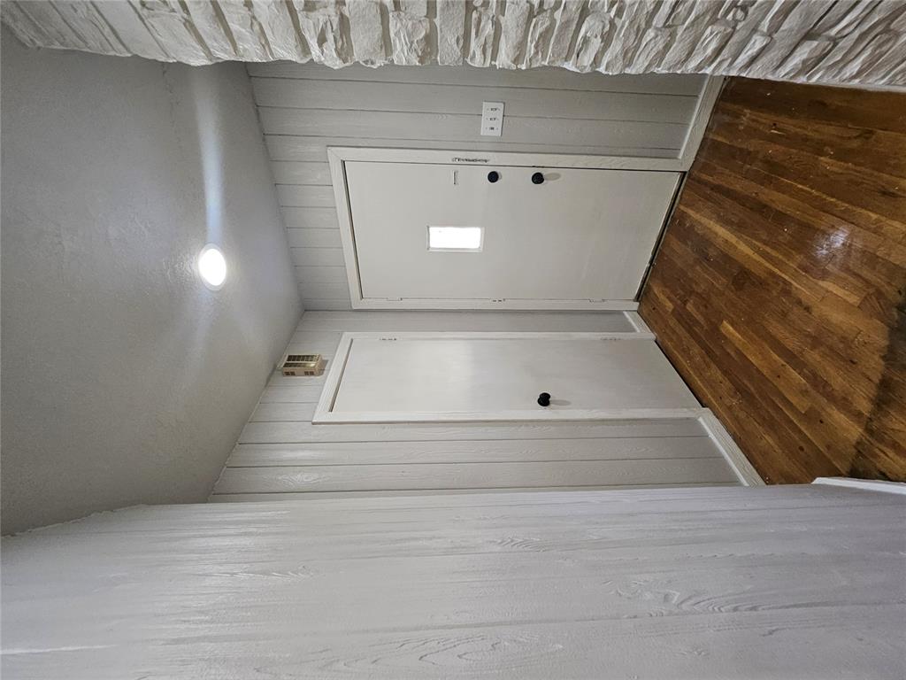 106 Cameron Drive Property Photo 4