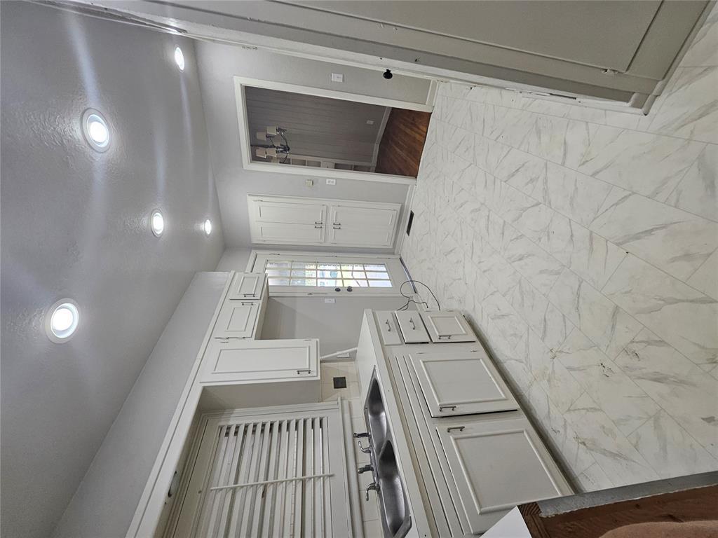 106 Cameron Drive Property Photo 8