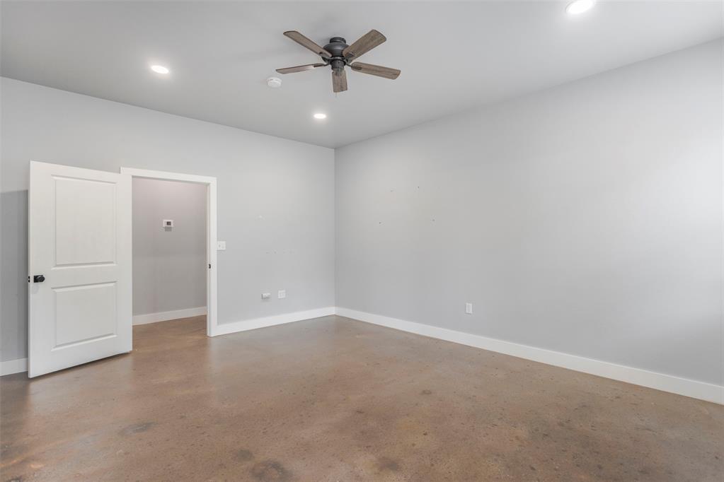 14001 Kelly Drive Property Photo 15