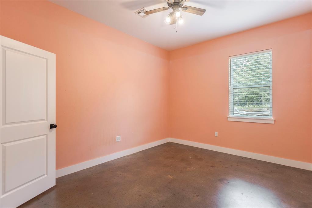 14001 Kelly Drive Property Photo 25