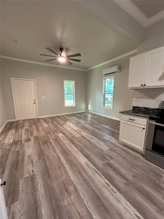 605 E Harrison Avenue Property Photo 3