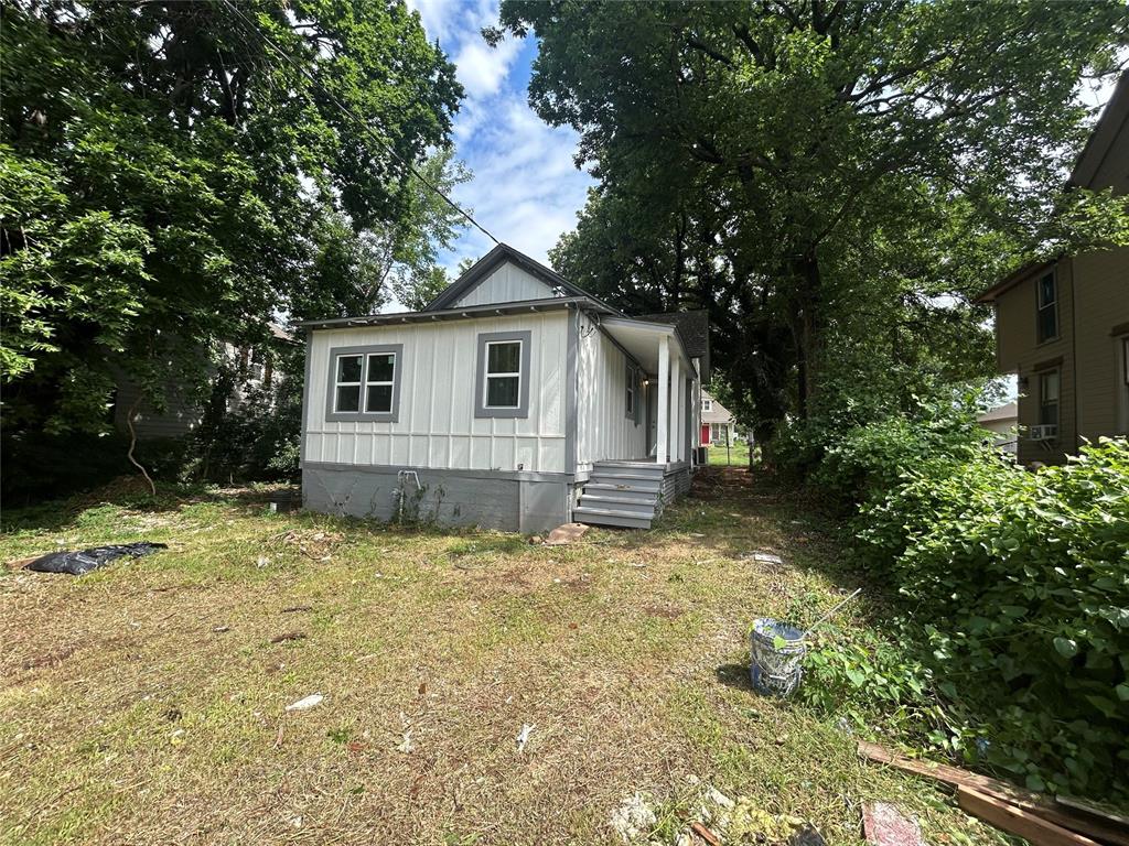 605 E Harrison Avenue Property Photo 22