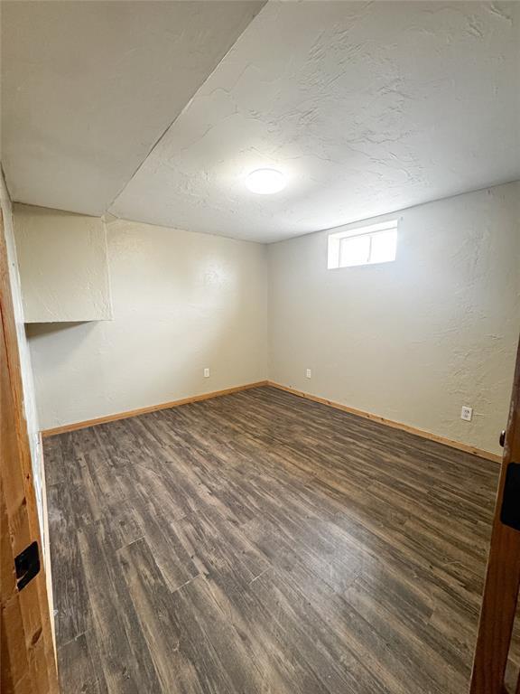 504 N Walnut Street Property Photo 19