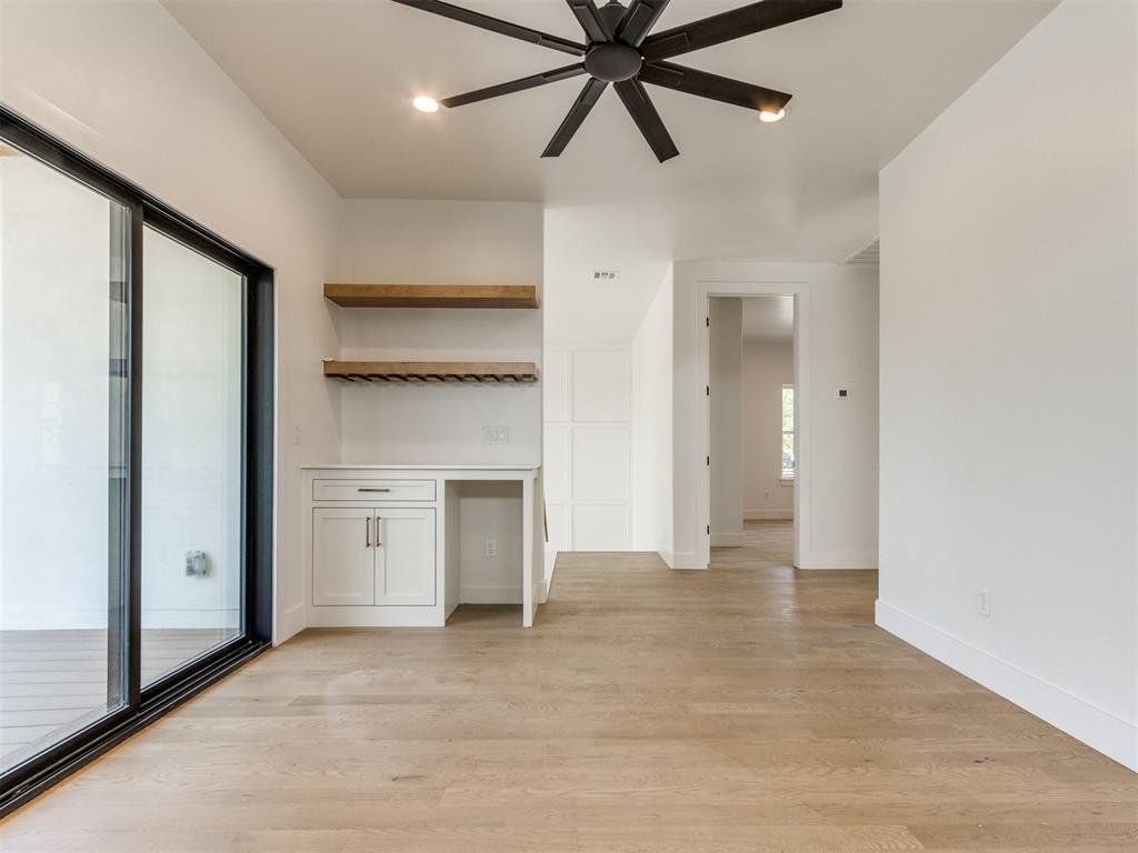 812 Nw 45th Street Property Photo 18