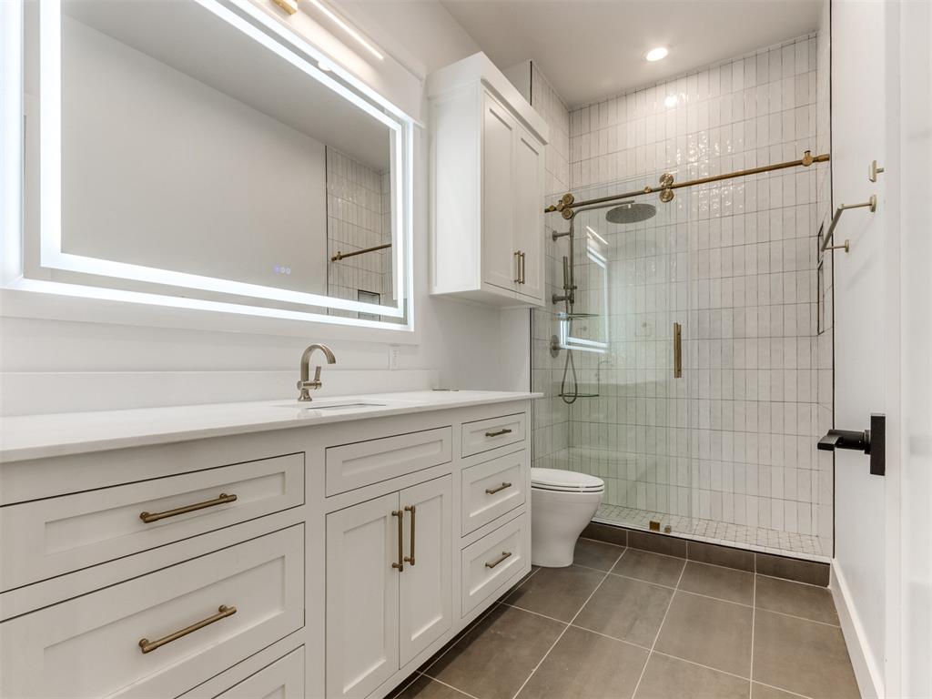 812 Nw 45th Street Property Photo 27