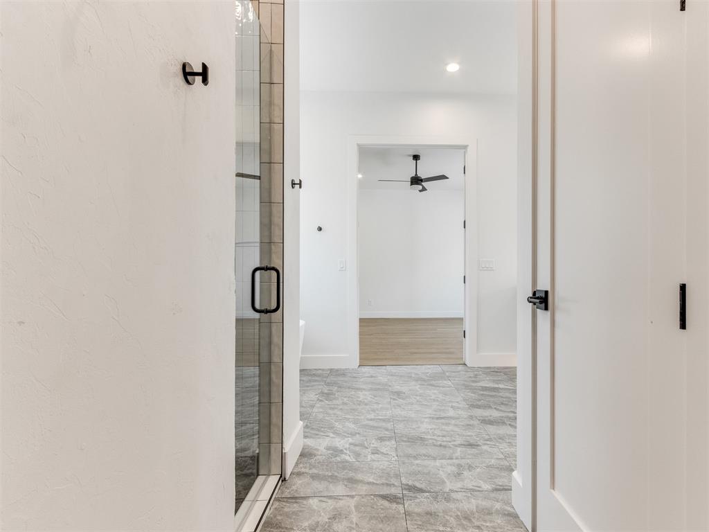 812 Nw 45th Street Property Photo 34