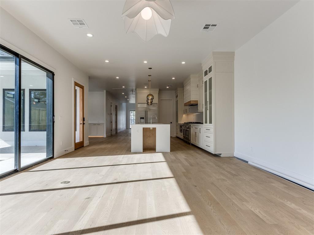 812 Nw 45th Street Property Photo 38