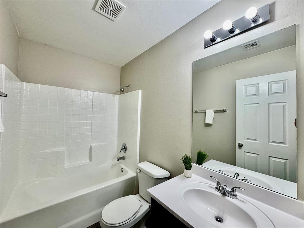 11516 Ruger Road Property Photo 32