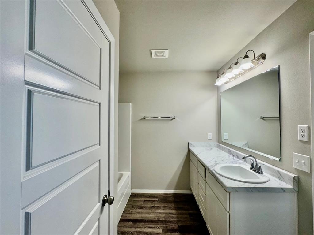 14116 N 74th Avenue Property Photo 45