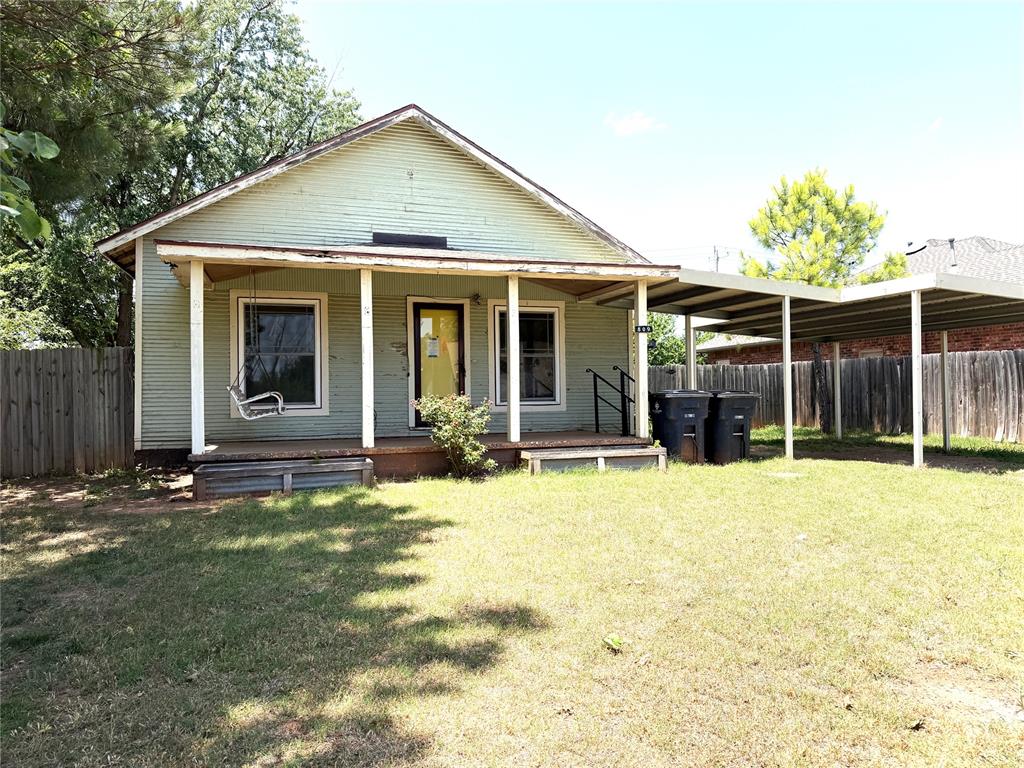 809 N Harrison Avenue Property Photo 1