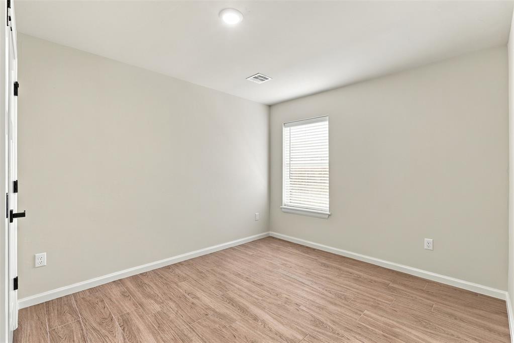 1200 Wisteria Way Property Photo 24