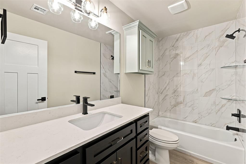 1200 Wisteria Way Property Photo 26