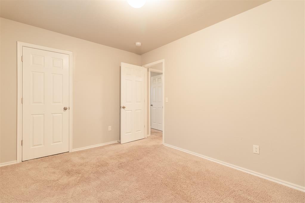 13233 Bridgewater Drive Property Photo 19