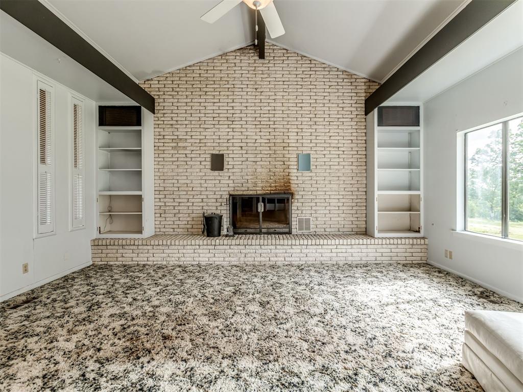 38021 W Highway 16 Property Photo 5