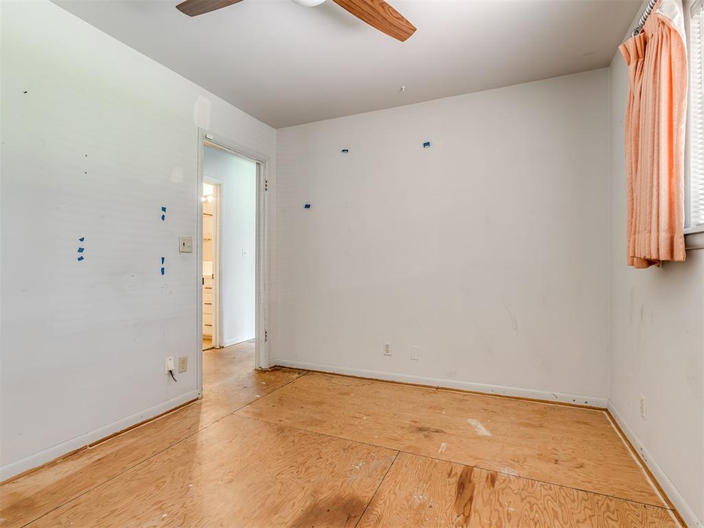 38021 W Highway 16 Property Photo 17