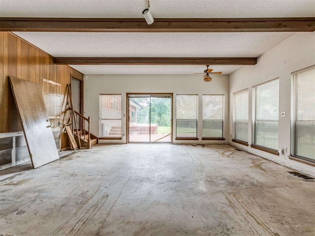 38021 W Highway 16 Property Photo 21