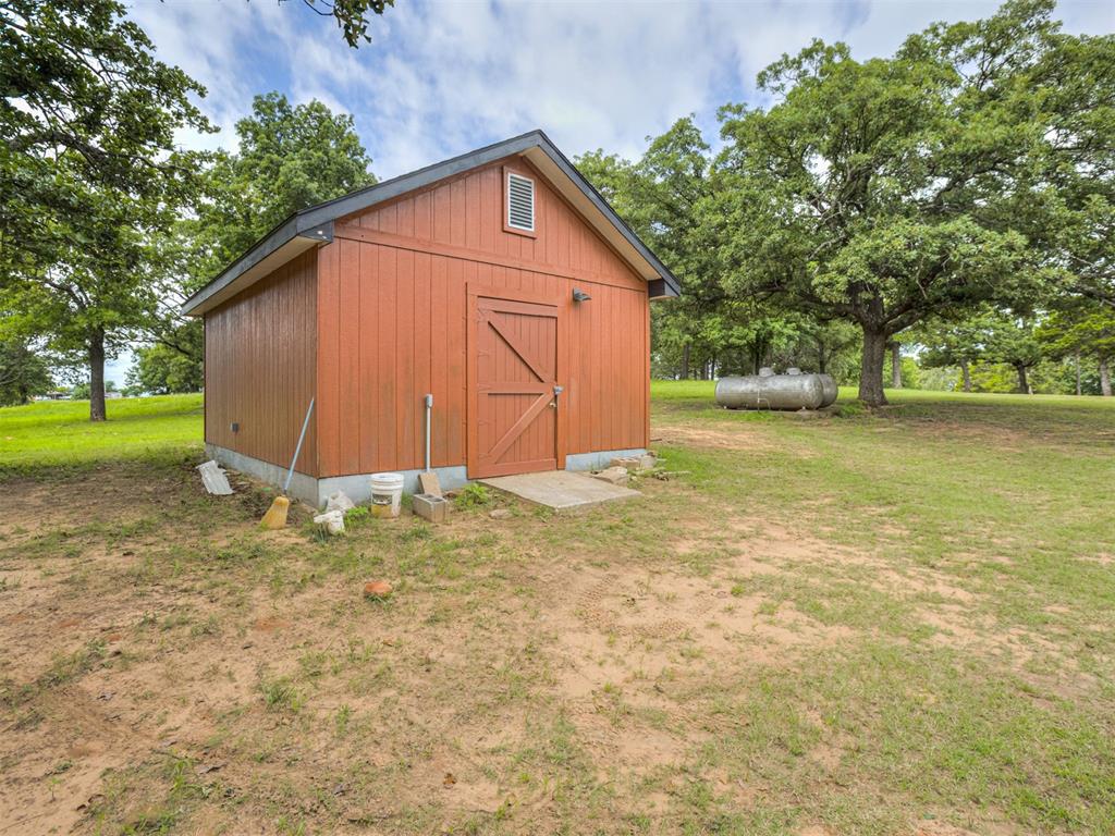 38021 W Highway 16 Property Photo 38