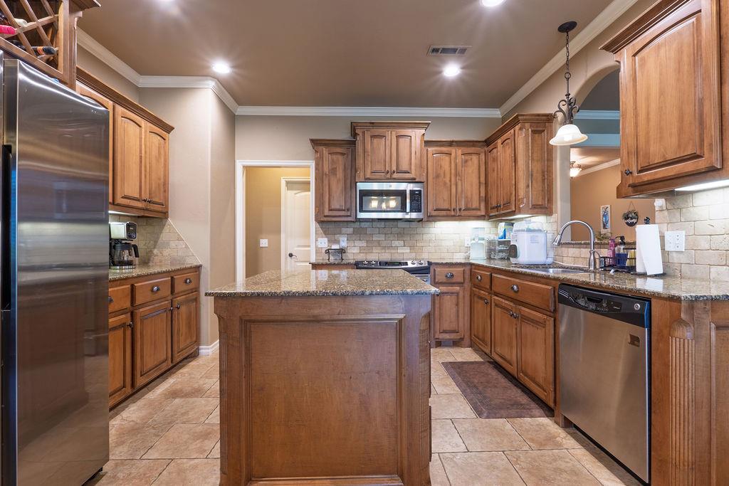 1712 Pecan Crossing Drive Property Photo 23