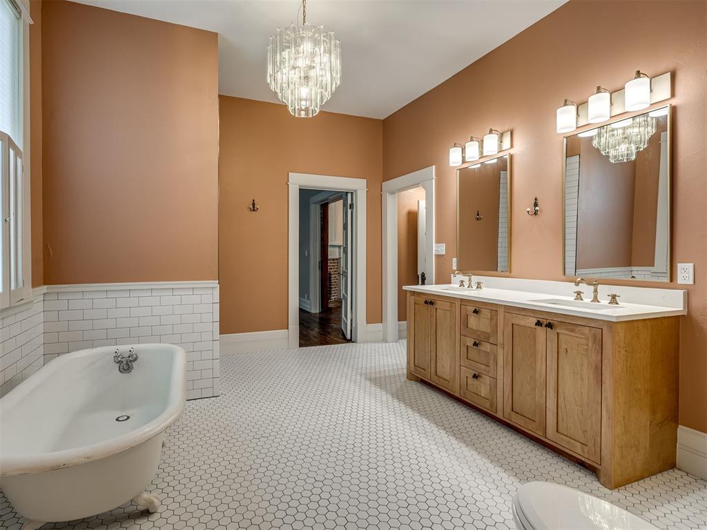 1401 W Chickasha Avenue Property Photo 15