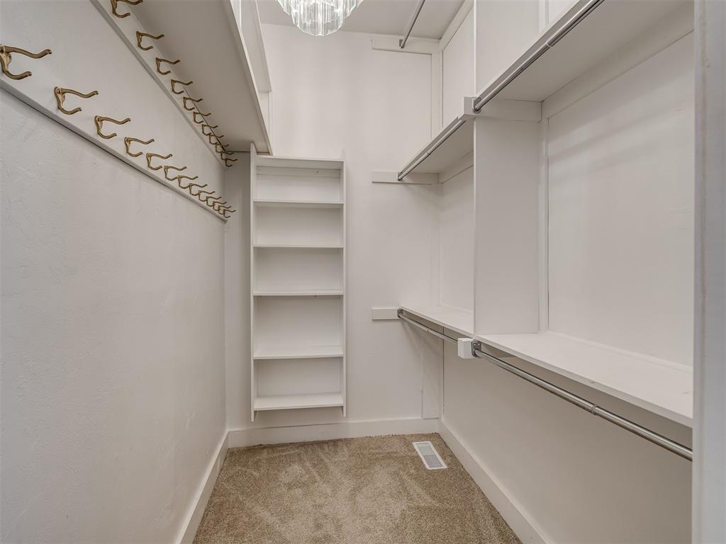 1401 W Chickasha Avenue Property Photo 17