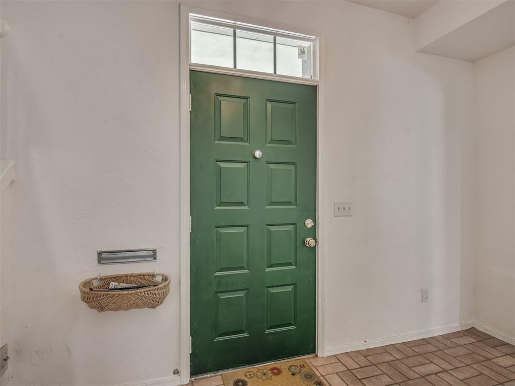 4212 Nw 56th Street Property Photo 6