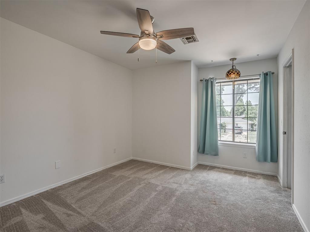 4212 Nw 56th Street Property Photo 26