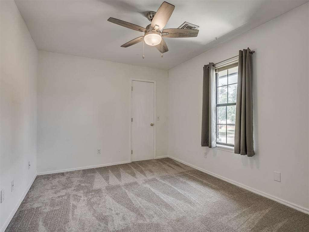 4212 Nw 56th Street Property Photo 29