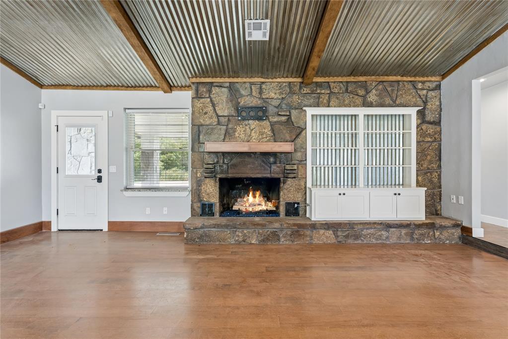 16399 W Highway 66 Property Photo 8