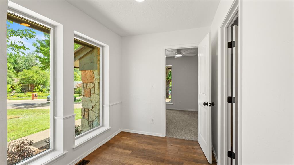 1708 Bunting Lane Property Photo 28