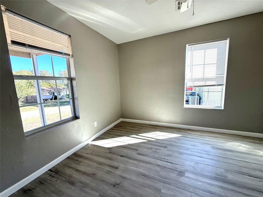 423 Loy Street Property Photo 7