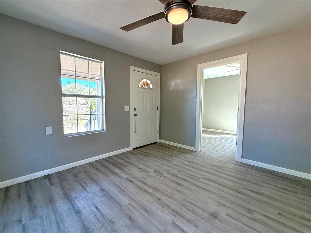 423 Loy Street Property Photo 11