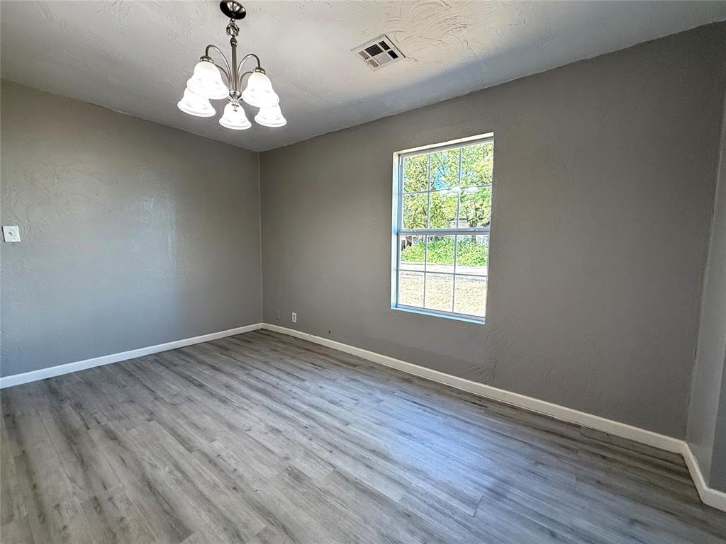 423 Loy Street Property Photo 14