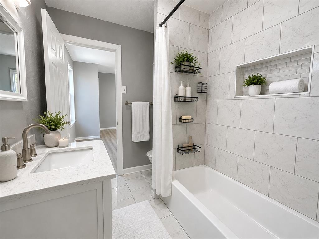 423 Loy Street Property Photo 24